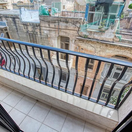 2br Stay, Steps From Sea & Ferry By 360 Estates *