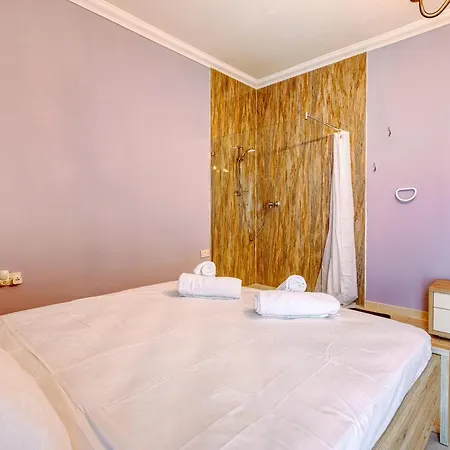 Daire 2br Stay, Steps From Sea & Ferry By 360 Estates