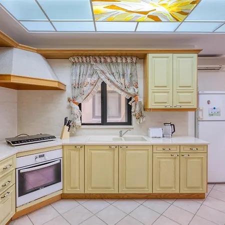 2br Stay, Steps From Sea & Ferry By 360 Estates スリーマ